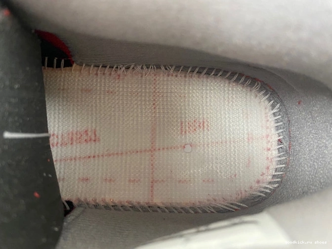 Cheap Bravo 4 Retro Toro Jordan 308497-603 0704